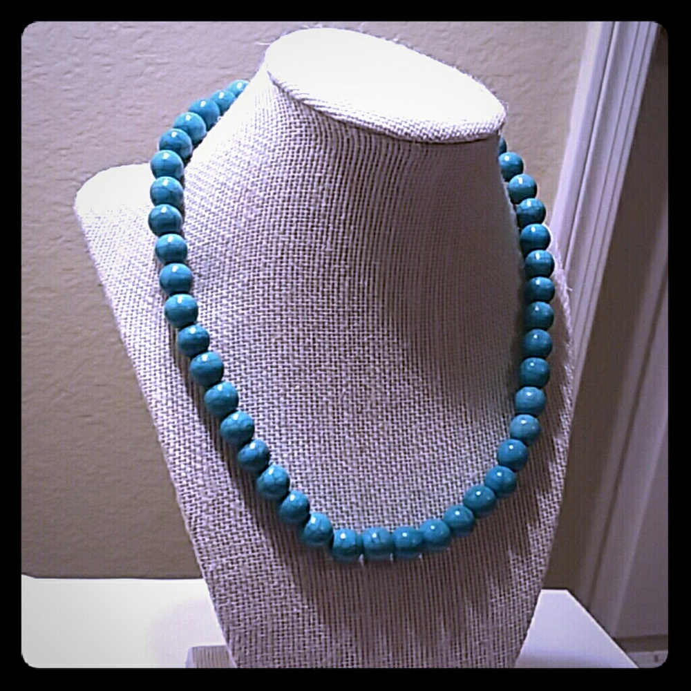 Turquoise Bead Necklace
